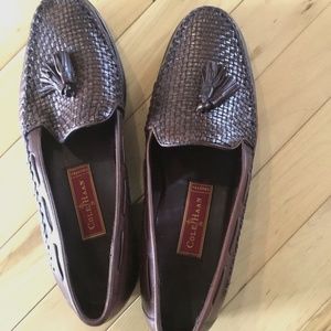 Cole Haan WOMENS Brown leather Loafer with tassel size 9 B